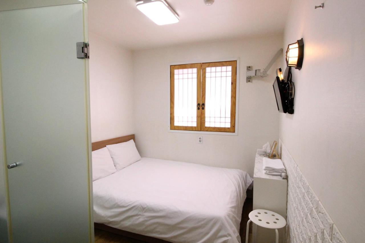 Stay In Blue Seoul Exterior foto