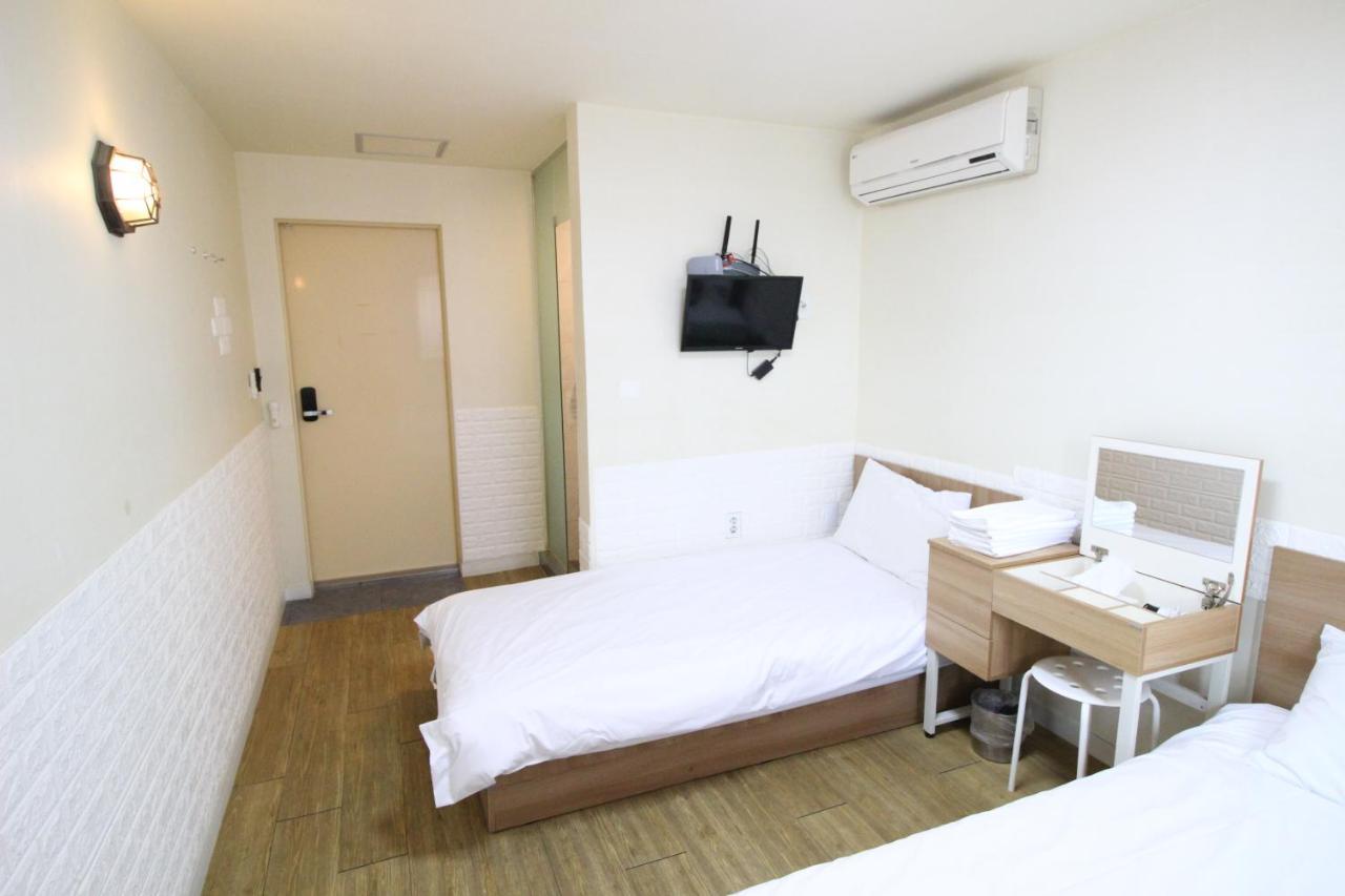 Stay In Blue Seoul Exterior foto